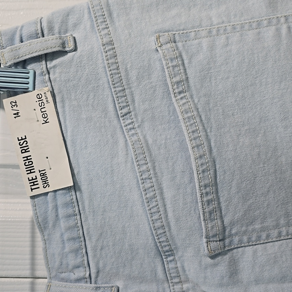 Kensie Jeans 14/32 High Rise Short Light Blue - Picture 8 of 9